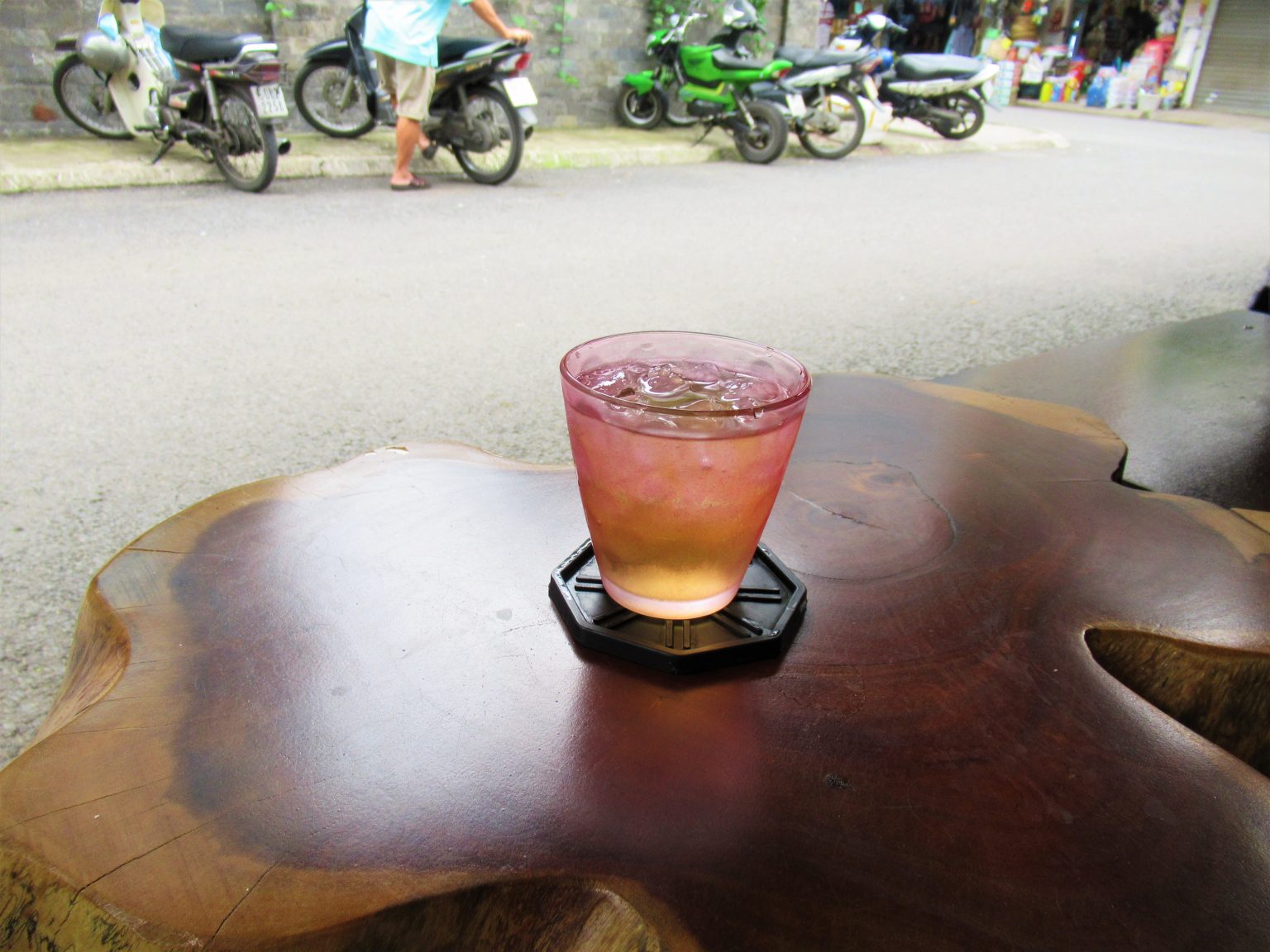 Trà Đá: Ode to Vietnamese Iced Tea – Vietnam Coracle – Independent ...