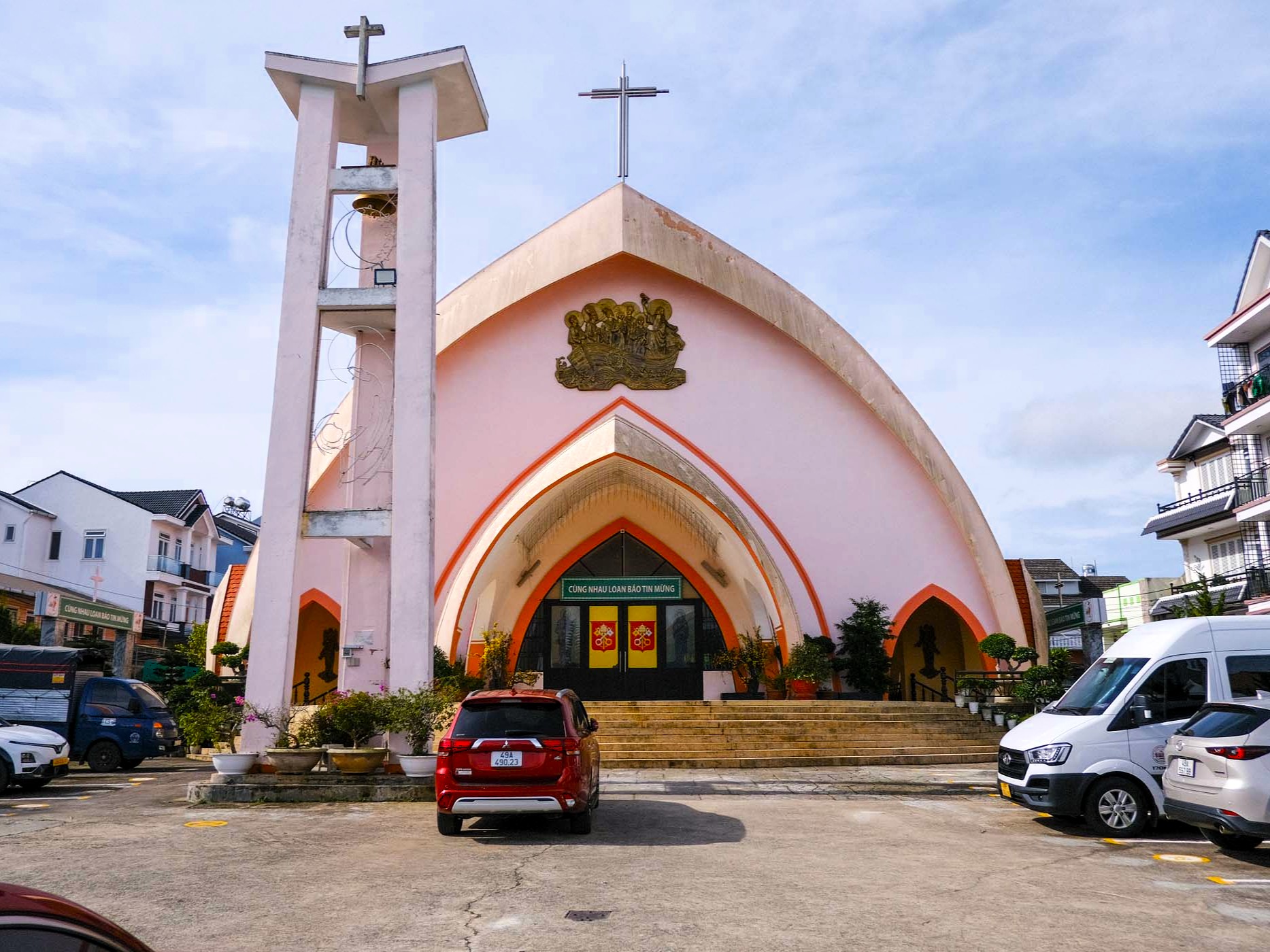 Urban Walking in Dalat, Vietnam