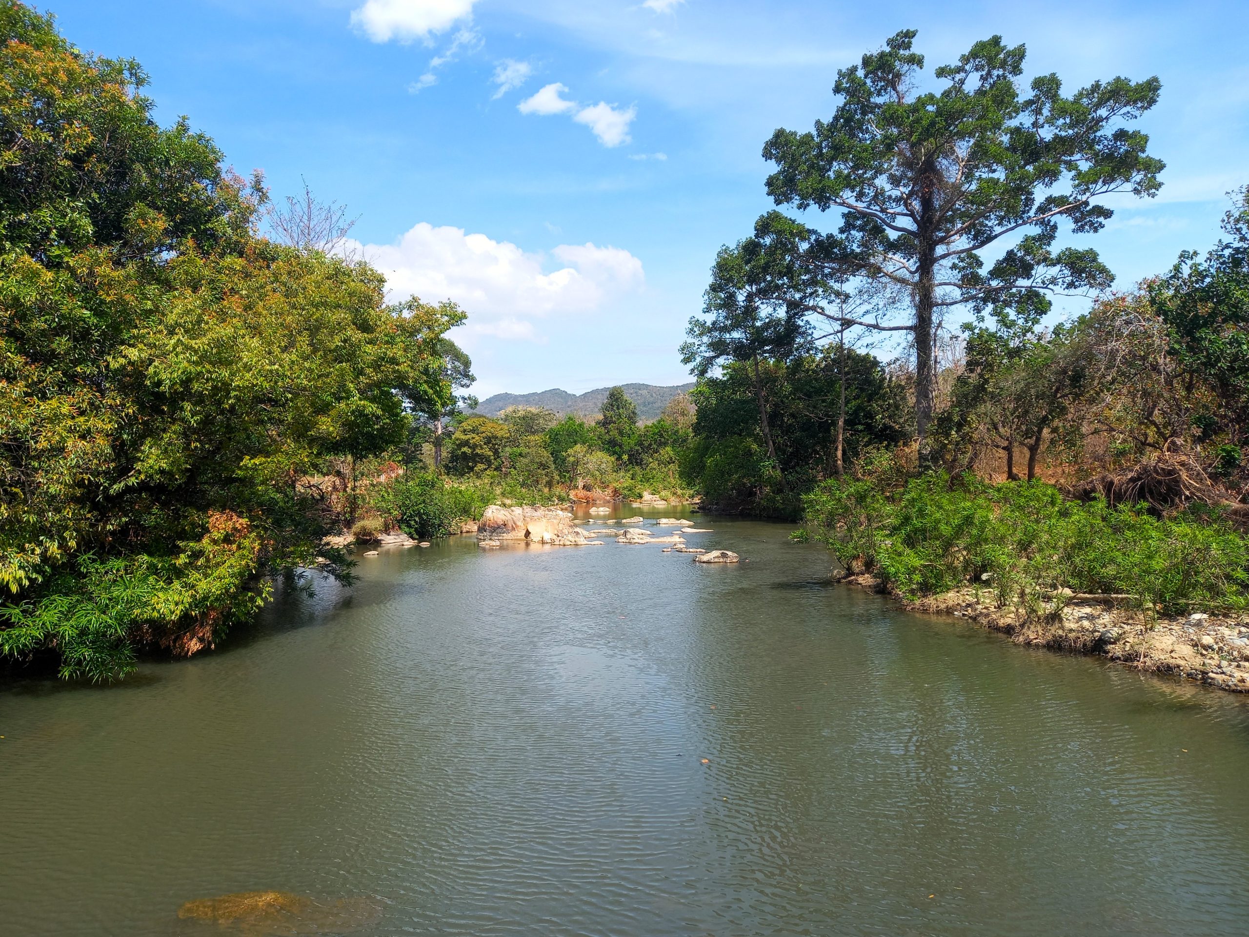 Wild Camping on Lòng Sông River, Vietnam