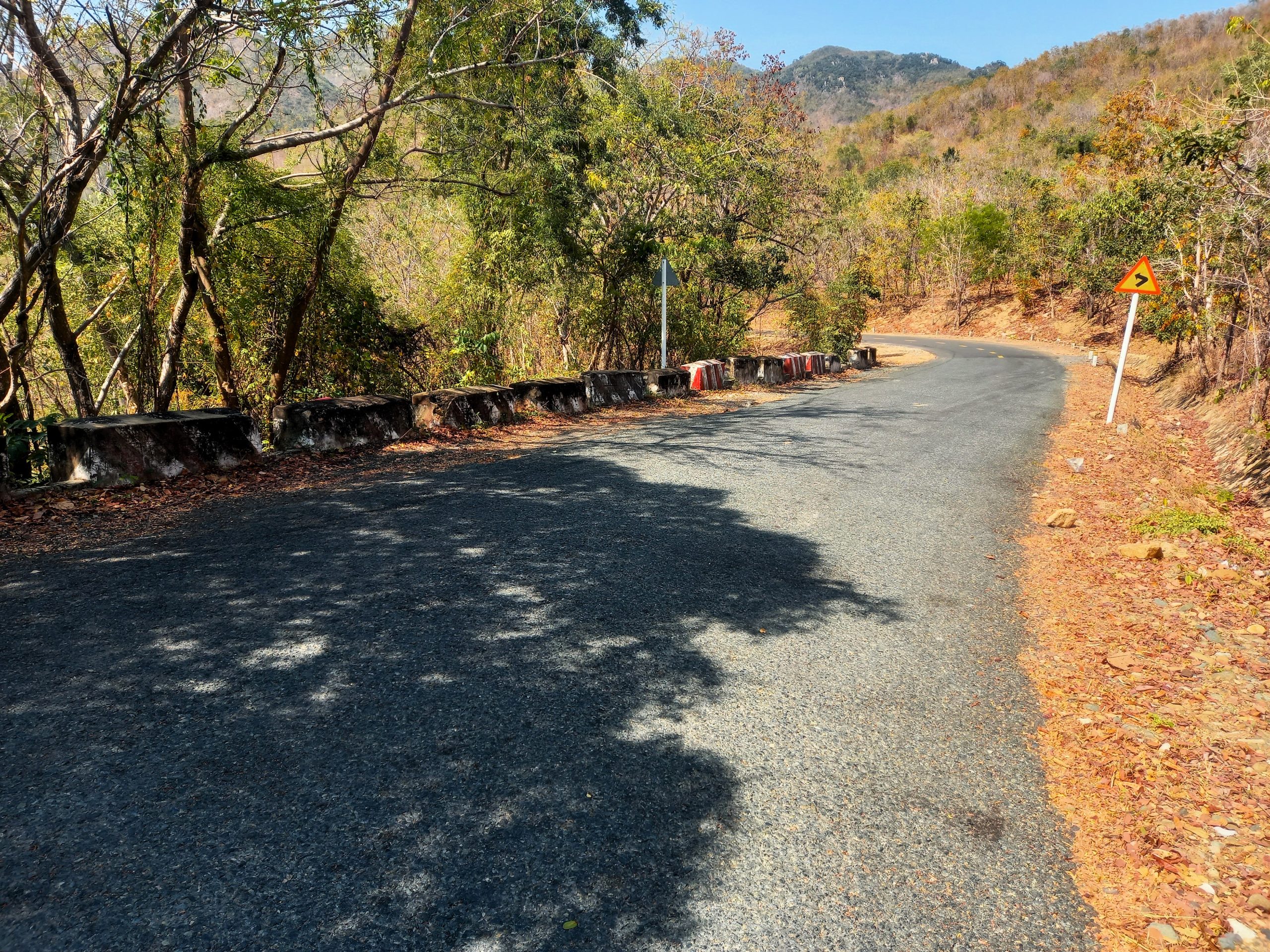 Wild Camping on Lòng Sông River, Vietnam