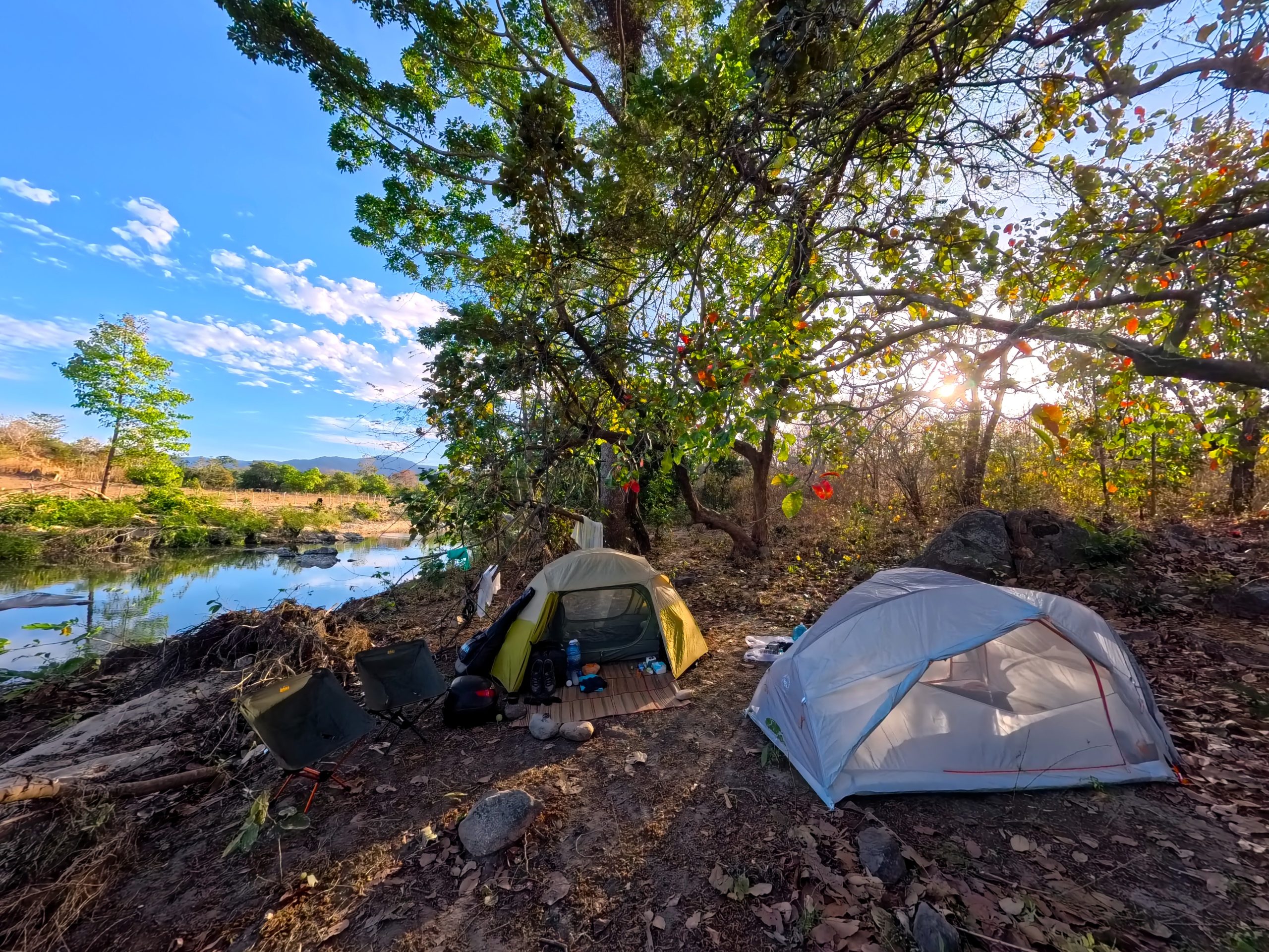 Wild Camping on Lòng Sông River, Vietnam